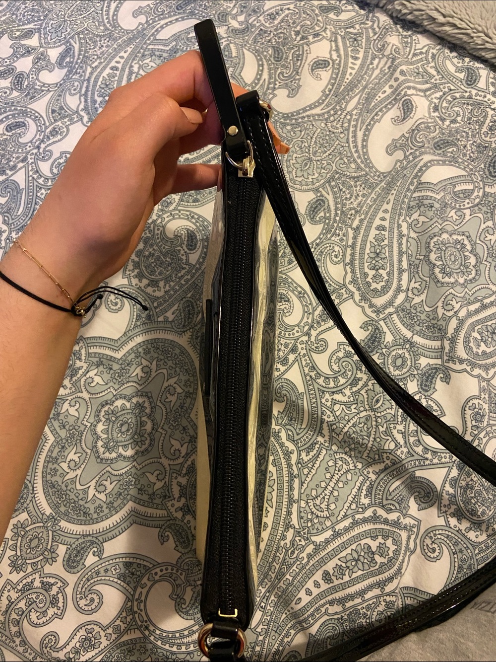 kate spade black and white striped purse - Picture 12 of 13